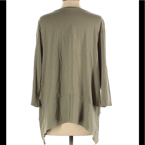 Chico’s long sleeve tee size 1 or medium - Picture 2 of 7